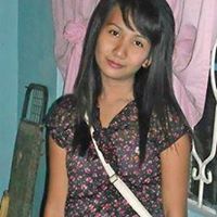 Rose Esteves Photo 14