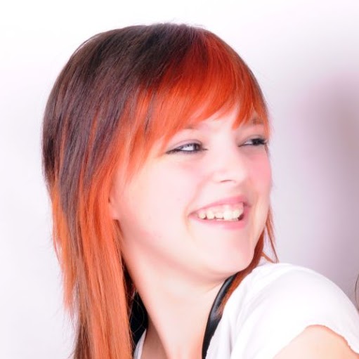 Kelly Morgan Photo 36