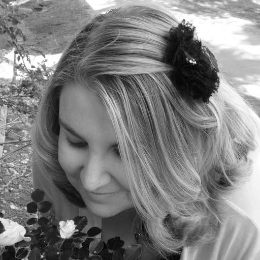 Sarah Owens Photo 19