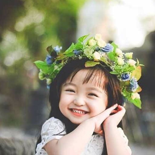 Uyen Pham Photo 37