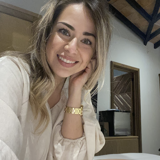 Lizeth Aguirre Photo 24