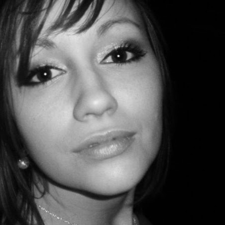 Stephanie Pearson Photo 46