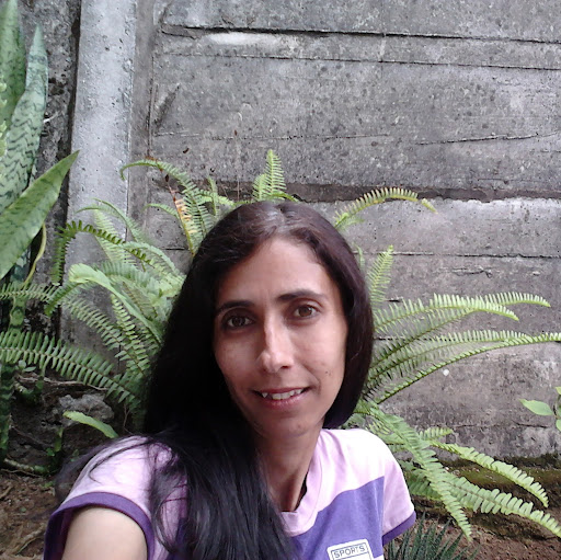 Rose Santiago Photo 26