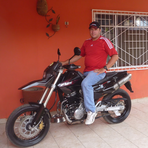 Hector Aranzazu Photo 1