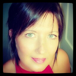 Tina Austin Photo 18