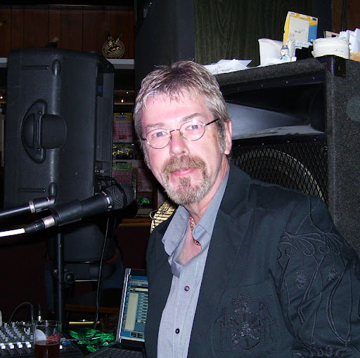 Lee Gregory Photo 14