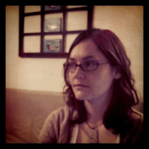 Elizabeth Rand Photo 24