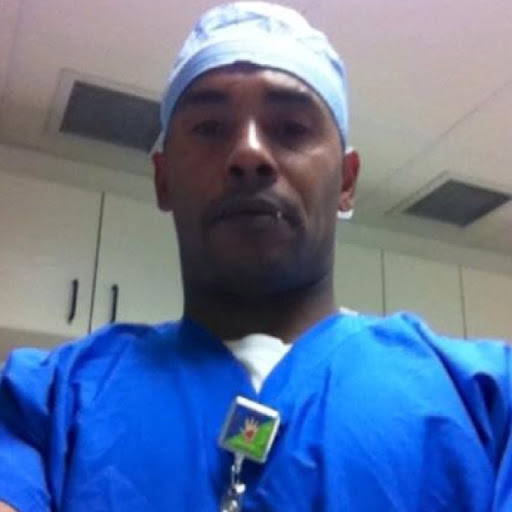 Luis Santiago Photo 29