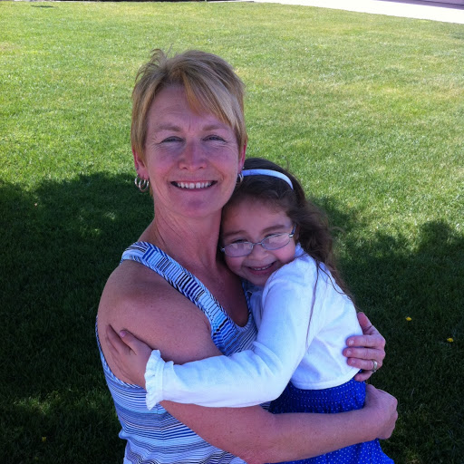 Sandi Harvey Photo 13