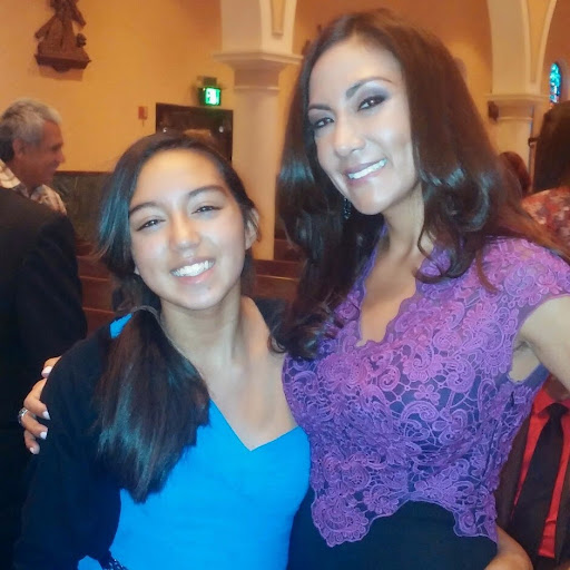 Laura Trevino Photo 8