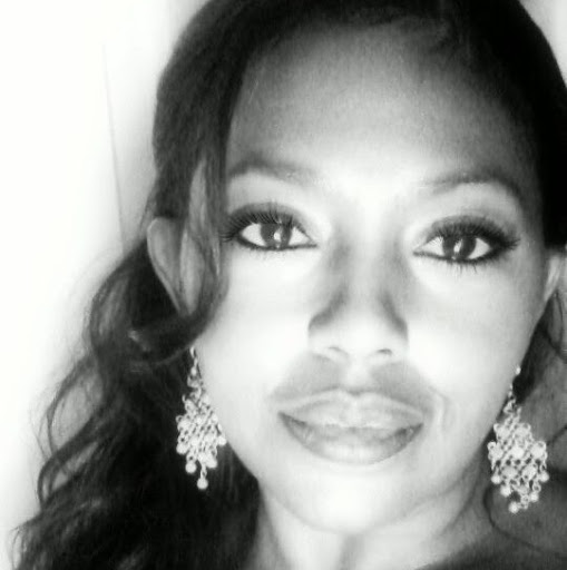 Ramona Moore Photo 12