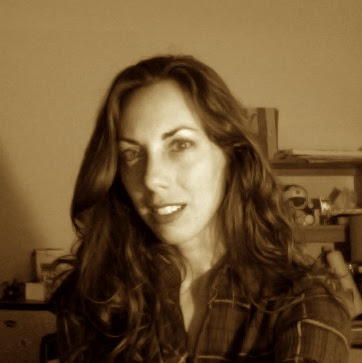 Kristen Mercer Photo 13