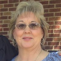 Laurie Watts Photo 9
