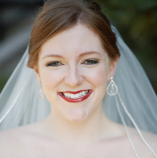 Holly Johns Photo 34