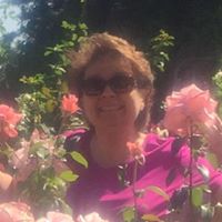 Julia Robinson Photo 22