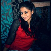 Shivani Bali Photo 9