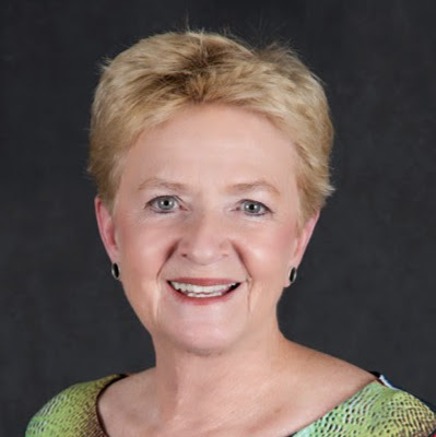 Susan Adams Photo 19