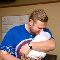 Tyler Mills Photo 35