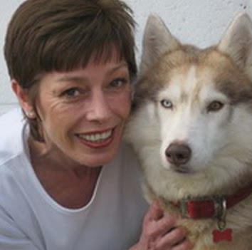 Gail Thompson Photo 19