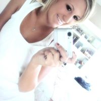 Sara Aldridge Photo 18