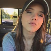 Emily Taylor Photo 29