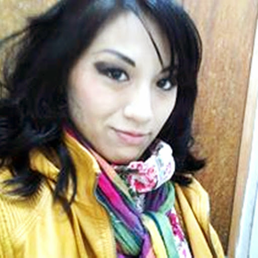 Kelly Chavez Photo 21