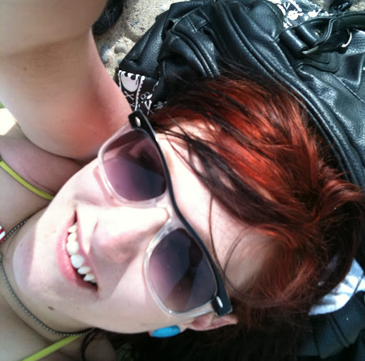 Eden Grimm Photo 3