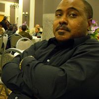 Harold Tucker Photo 30