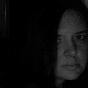 Elizabeth Kennard Photo 4