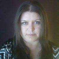 Kristina Reynolds Photo 26