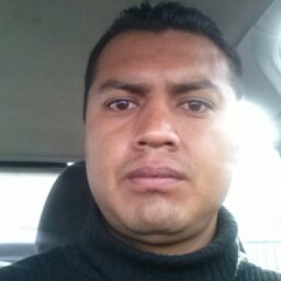 Roberto Rueda Photo 17