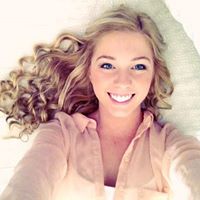 Julia Newton Photo 17
