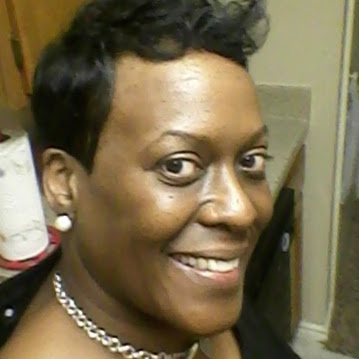 Jeanette Davis Photo 10