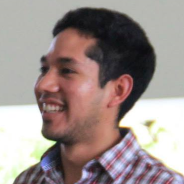 Eric Flores Photo 25