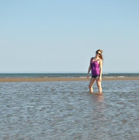 Diana Fisher Photo 21