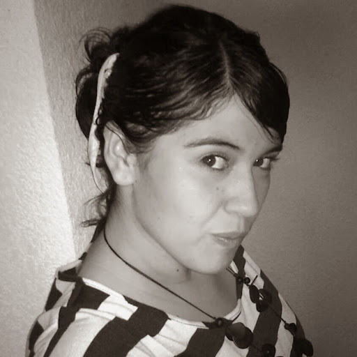 Adriana Medina Photo 34