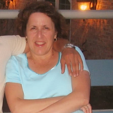 Faye Mitchell Photo 30