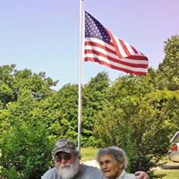 Lisa Graves Photo 45