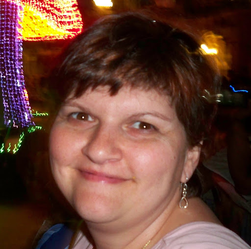 Jennifer Aldridge Photo 21