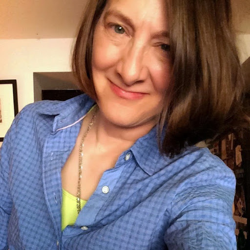 Sarah Drake Photo 17