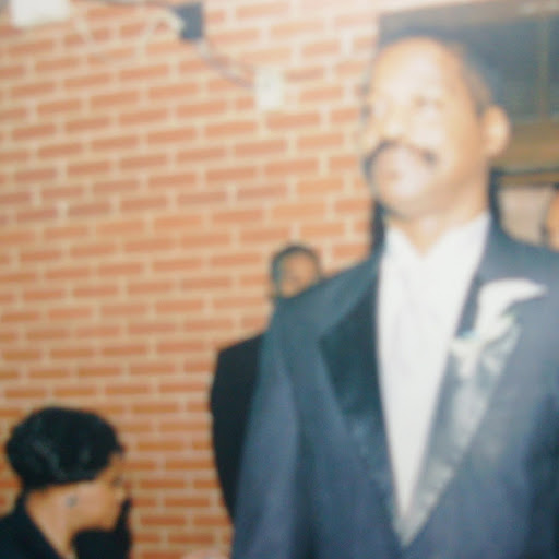 Aaron Collier Photo 14