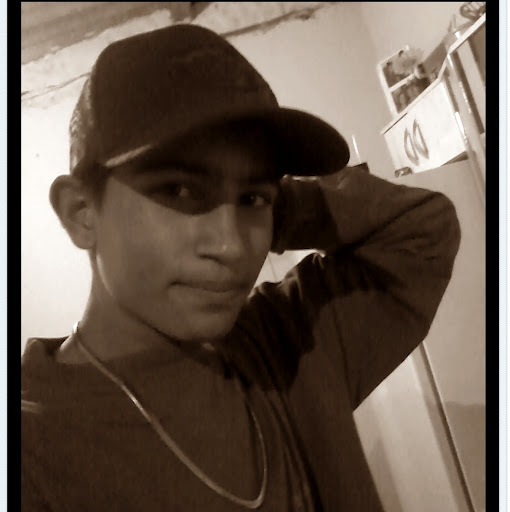 Cesar Avelino Photo 5