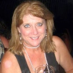 Linda Spear Photo 17