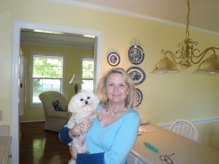 Vivian Brown Photo 13