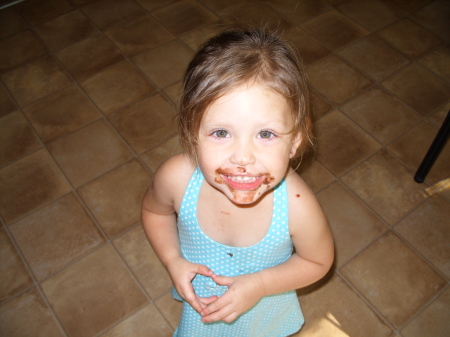 Holly Wallace Photo 11