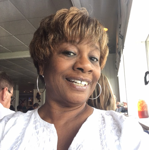 Lillie Johnson Photo 36
