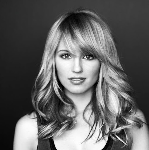 Julia Meyer Photo 25