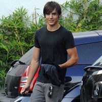 James Bryan Photo 34