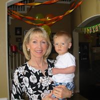 Julie Richter Photo 33