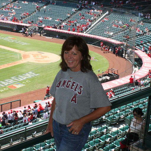 Cynthia Graves Photo 13
